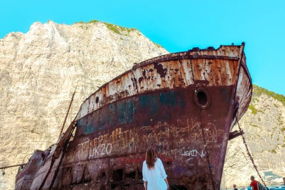 Best way to see Zakynthos Navagio Shipwreck Beach by boat and viewpoint…in one day.