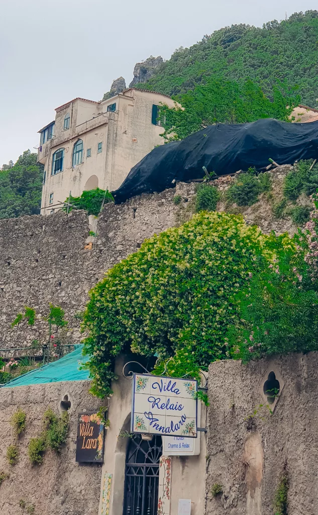 Amalfi details