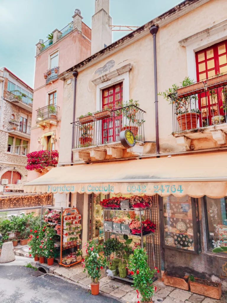 Corso Umberto, Taormina, Sicily