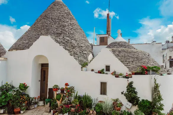A short guide to the trulli town, Alberobello,  Puglia
