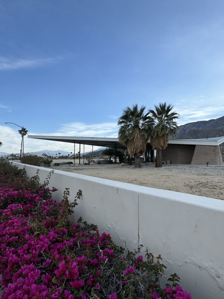 Palm Springs visitors centre