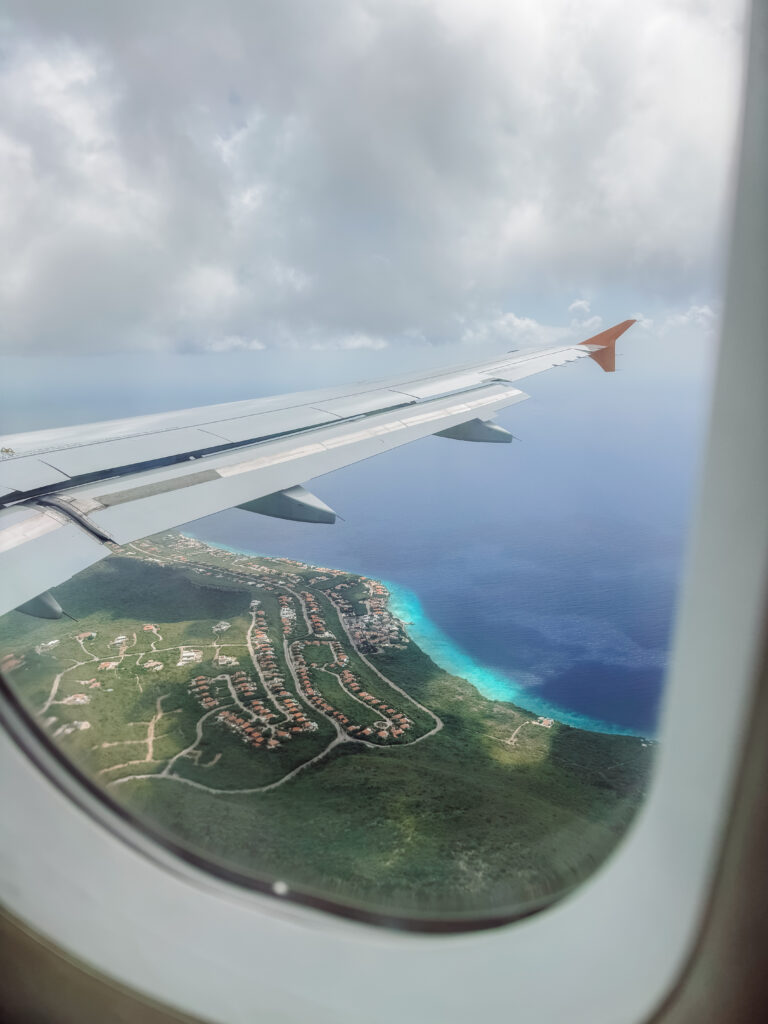 flying into Curacao