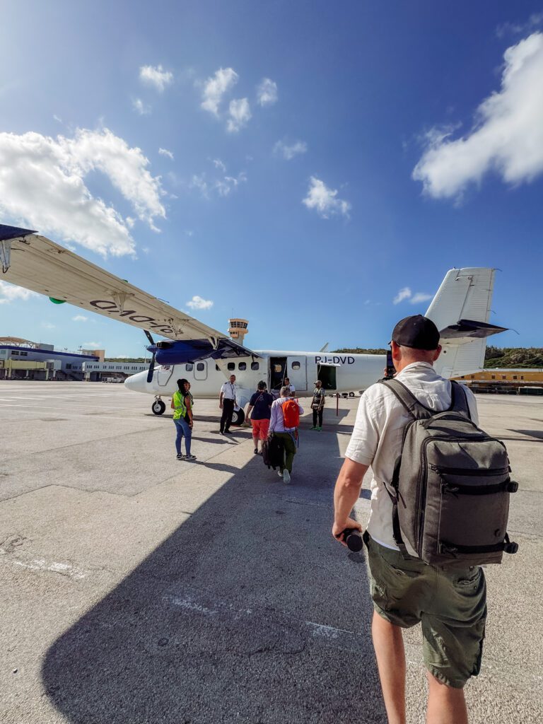 Flying Curacao to Aruba with Divi Air