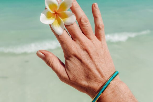 Travel Essential: Product review of the Gypsea Loop Bangle