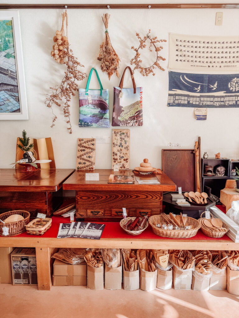 lots of pretty souvenirs in Narai-juku