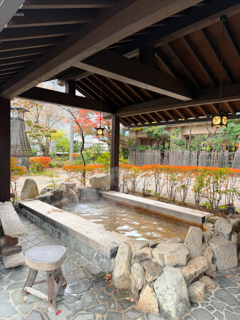 Hanami free Foot Bath Takayama