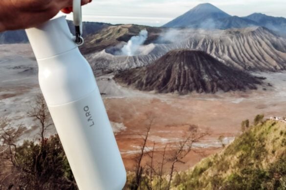 Travel essential! Product review of Larq Waterbottles