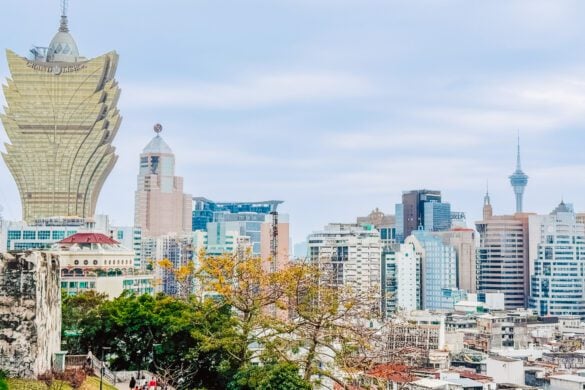 Macau Itinerary: Perfect Day Trip from Hong Kong + Best Things to Do (2026)What to do in Macau