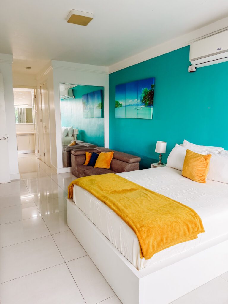 our kingston apartment was huge and very comfortable and safe.