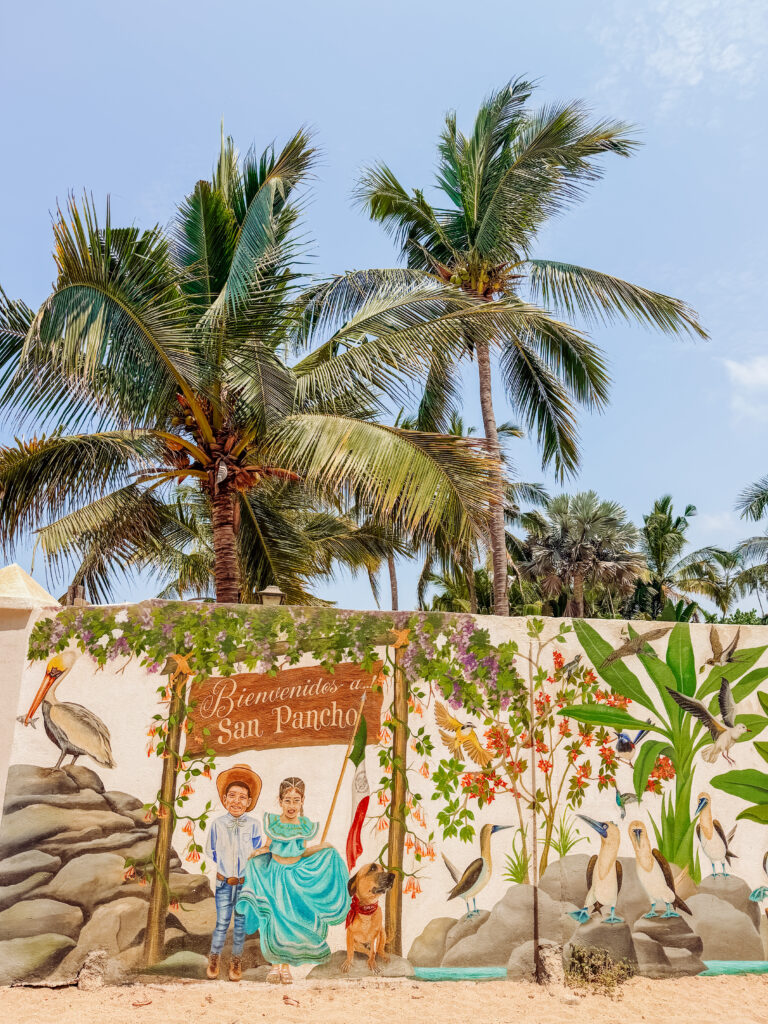 street art in san pancho