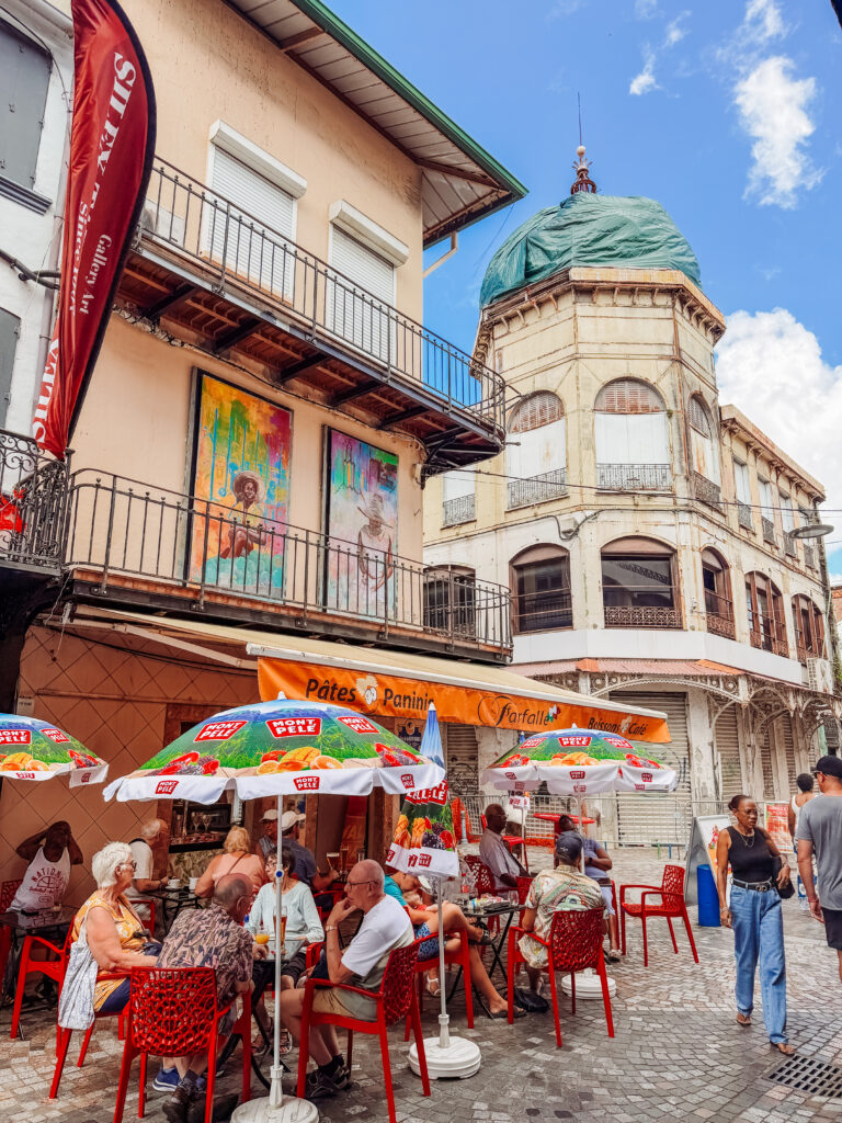 cafes in martinique are perfect for a port day