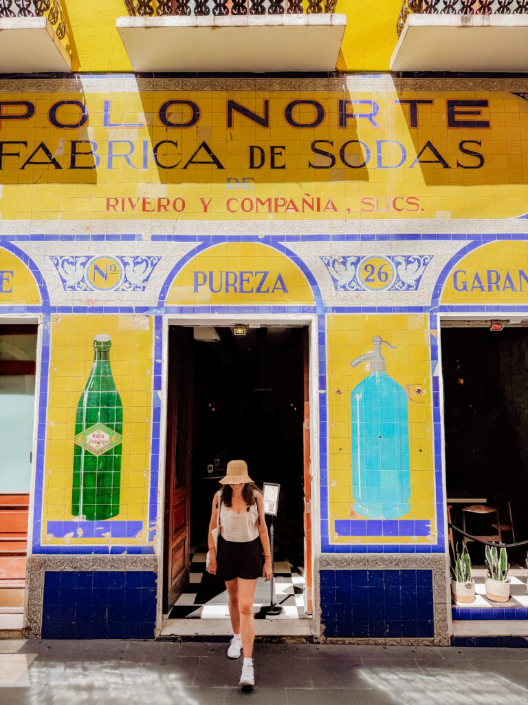 kelly walking the pretty streets of old san juan