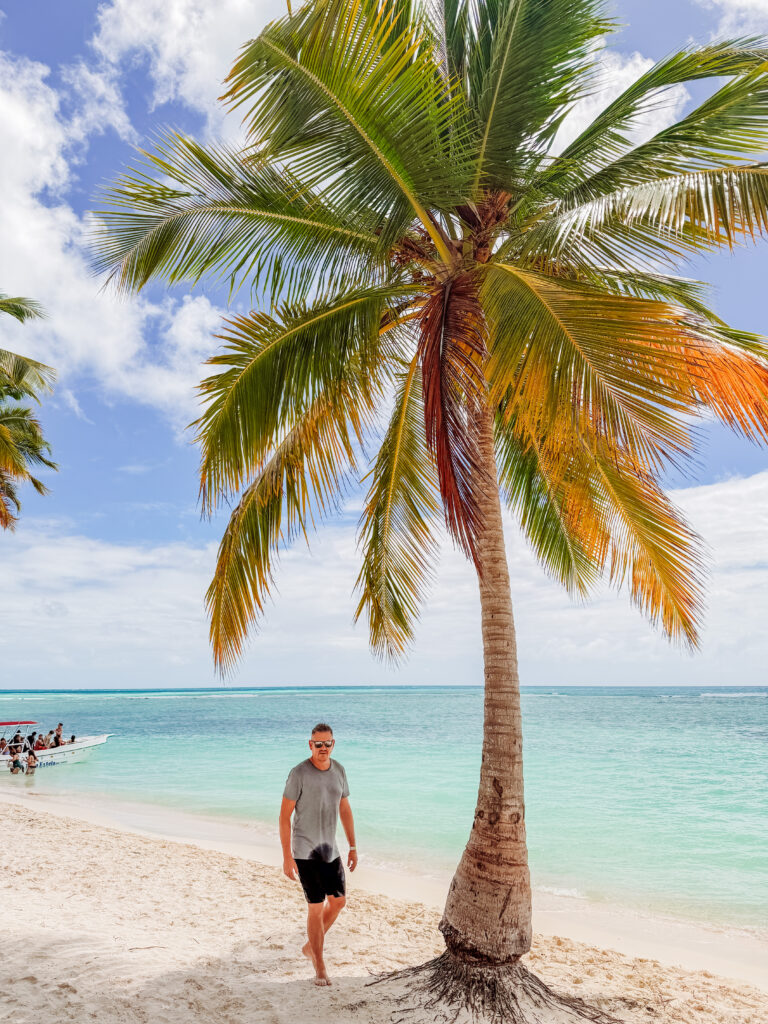 mike with palm on saona beach