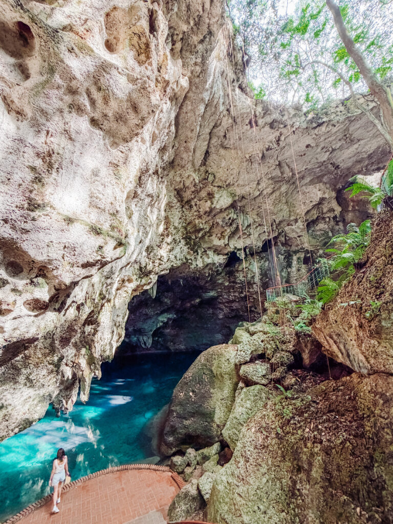 the three eyes national park in santo domingo