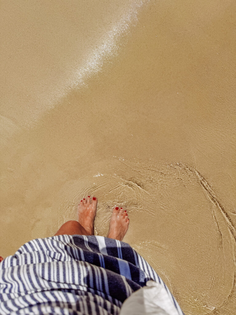 walking seven mile beach in jamaica