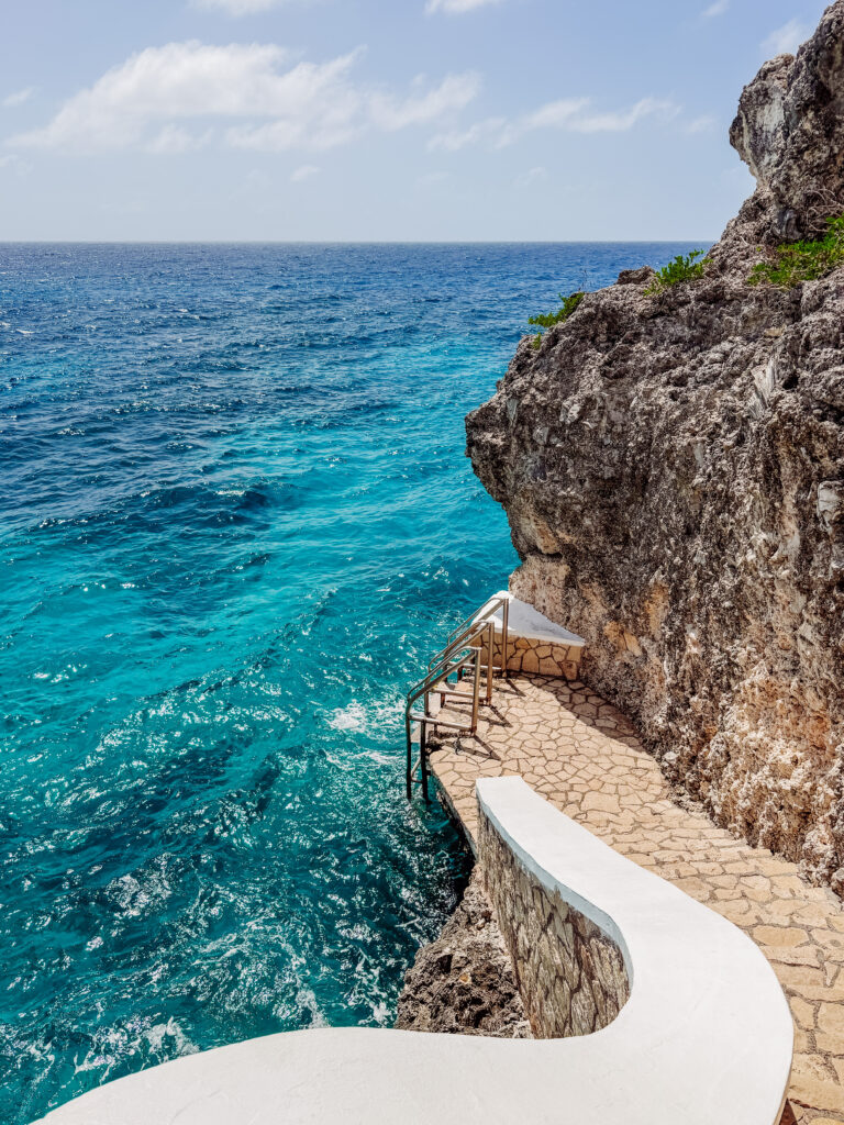 ricks cafe is insta famous in negril for the cliff jumping and sunset