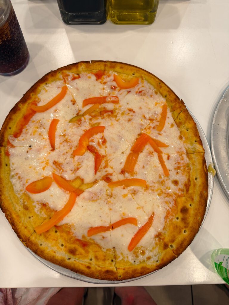 gluten free pizza in the pizza place virgin voyages