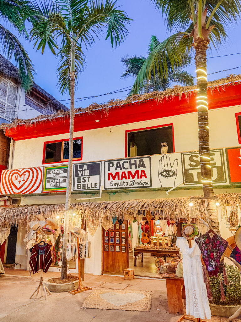 shopping sayulita mexico