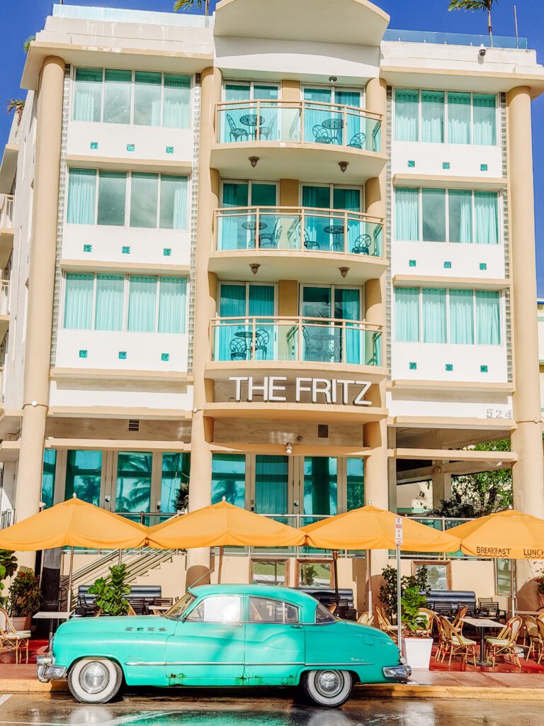 retro buildings around miami south beach