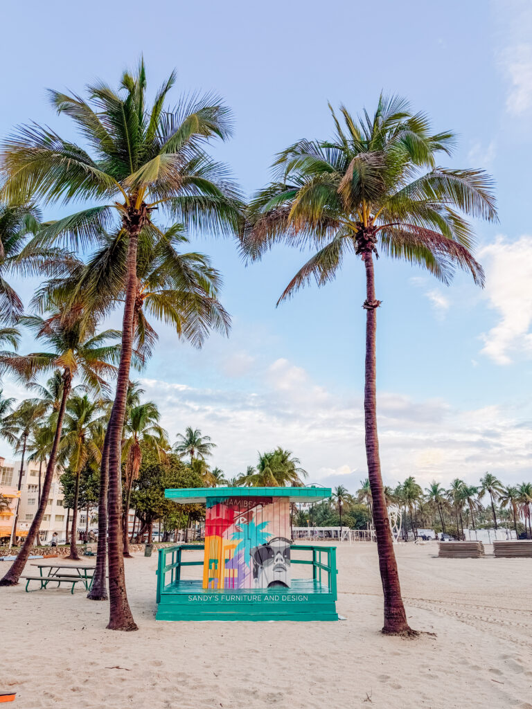 lifeguard tower in south beach miami