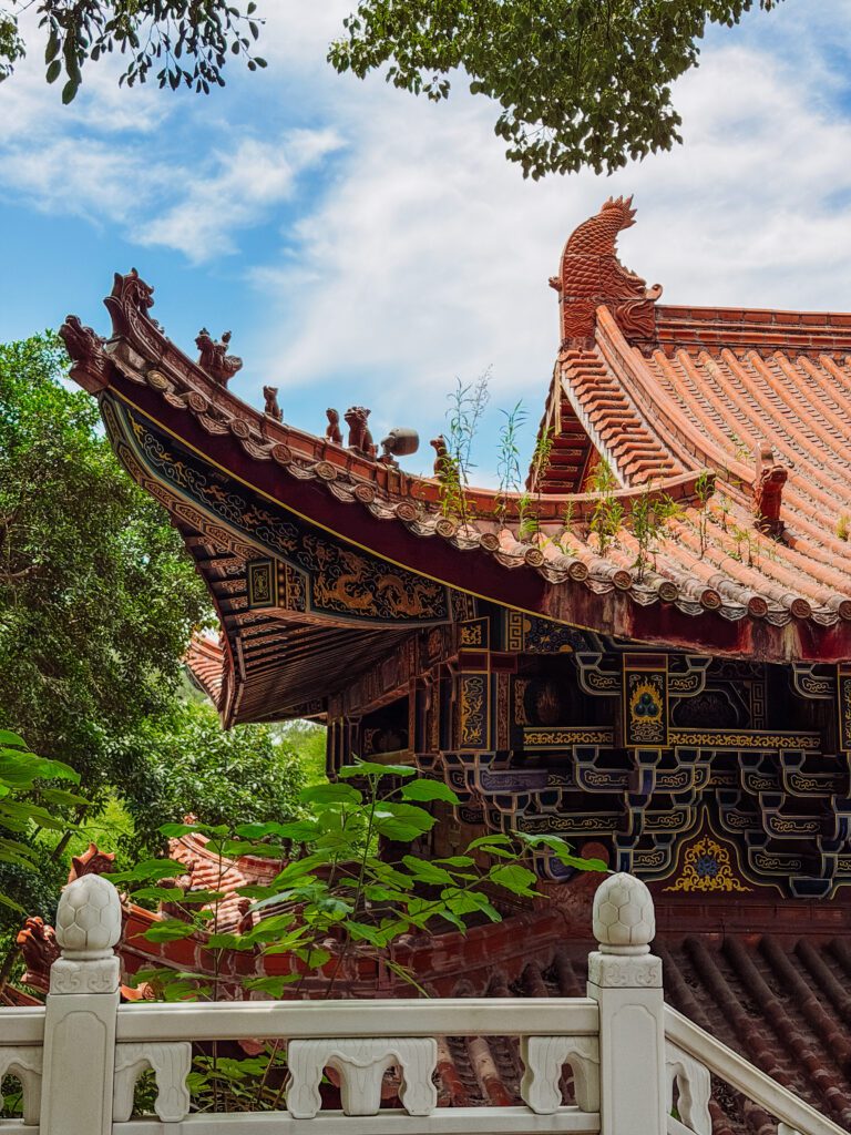 temple details at leshan scenic area