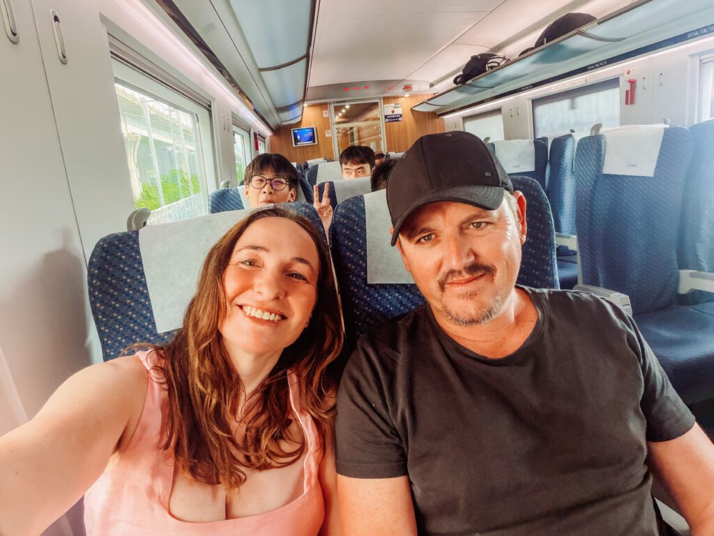 on the train from Chengdu to leshan in china