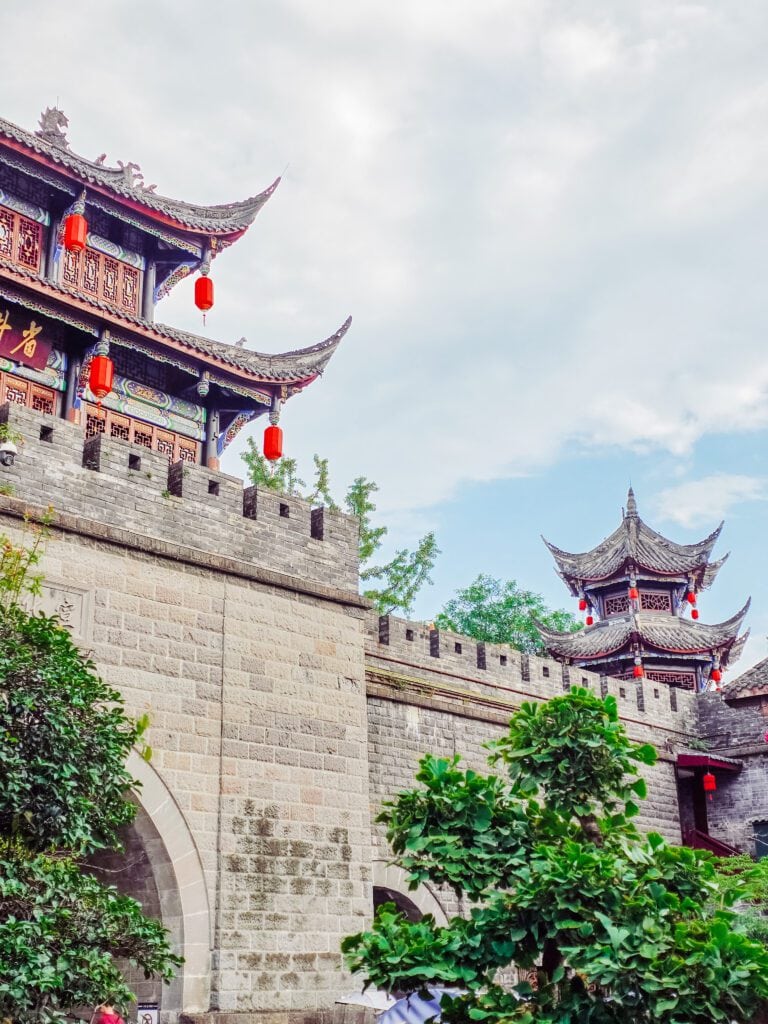 details in dujiangyan