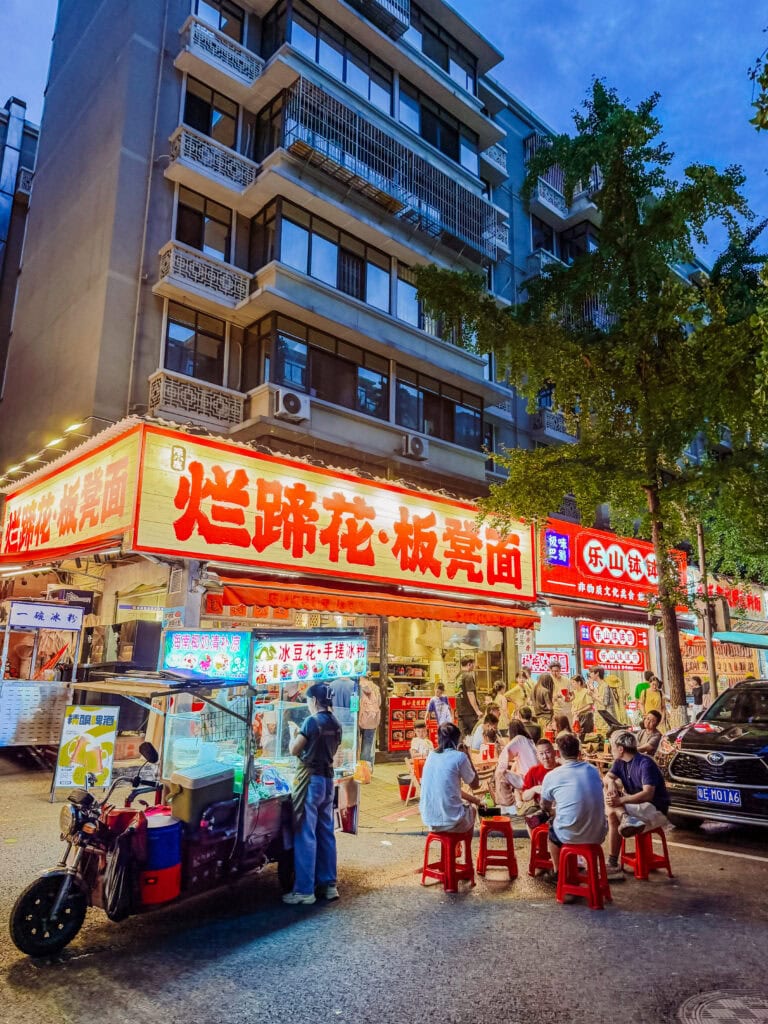 food stalls in chengdu