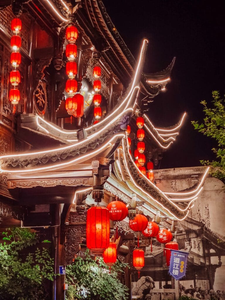 lanterns at night in dujiangyan