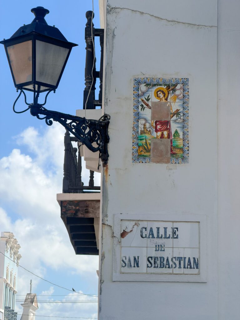 the streetsbeautiful in old san juan