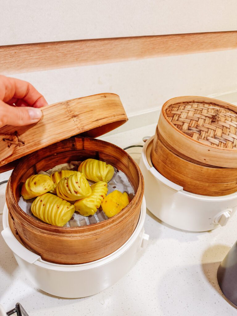 steamed buns at breakfast buffet at ibis hotel chengdu