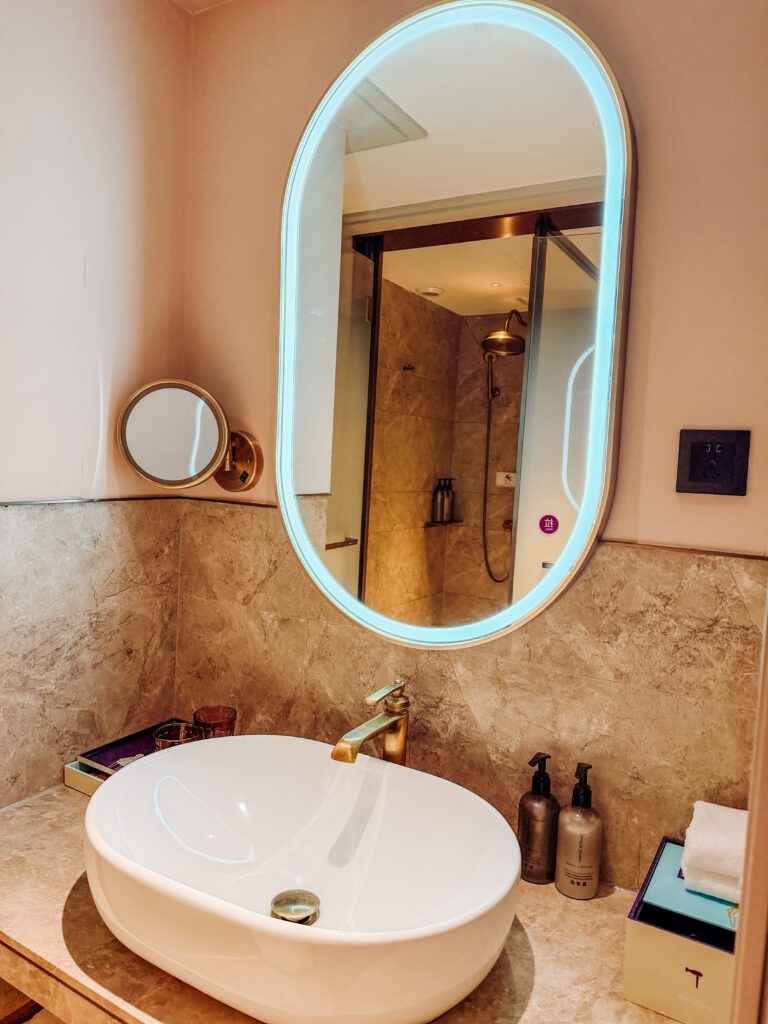 basin at mercure chengdu