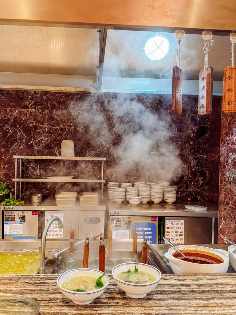 fresh noodle breakfast at mercure chengdu