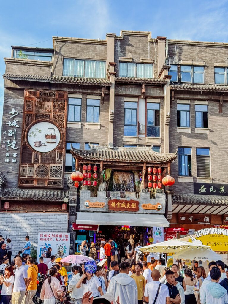 kuanzhai alley moments in chengdu
