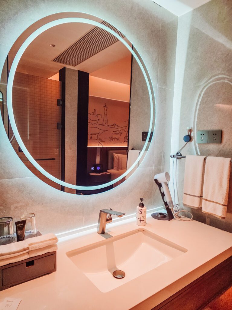 basin in ur cove by hyatt in wenshu